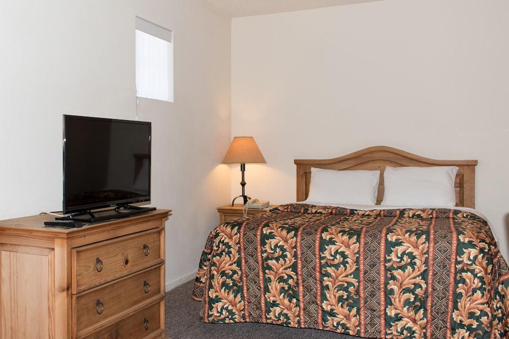 The Santa Fe Suites Buitenkant foto