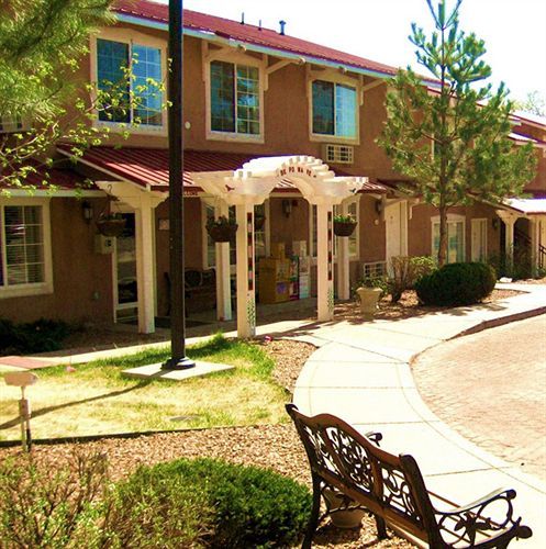 The Santa Fe Suites Buitenkant foto